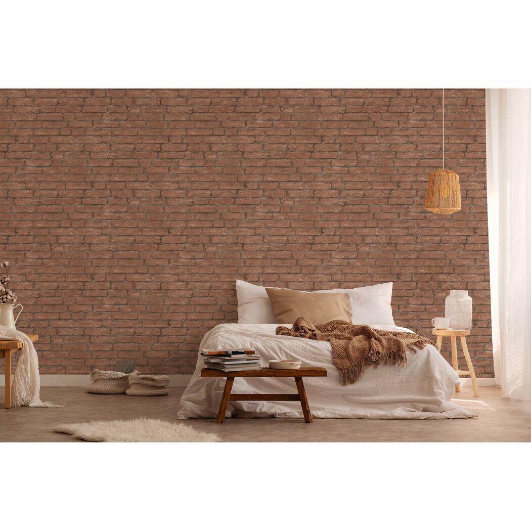 Schlafzimmer mit brauner Ziegelwandtapete