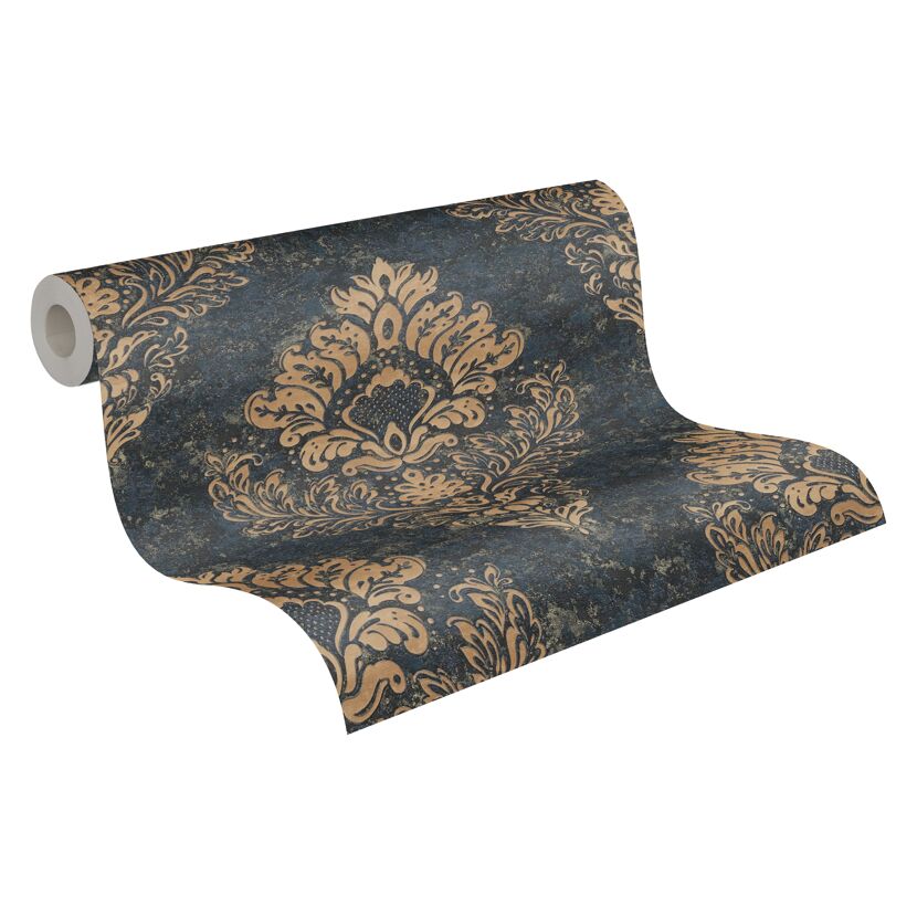 Rolle mit dunkelblauer Vliestapete und goldenen Ornamenten