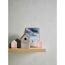 Vliestapete Shades of White mit Deko auf Wandboard