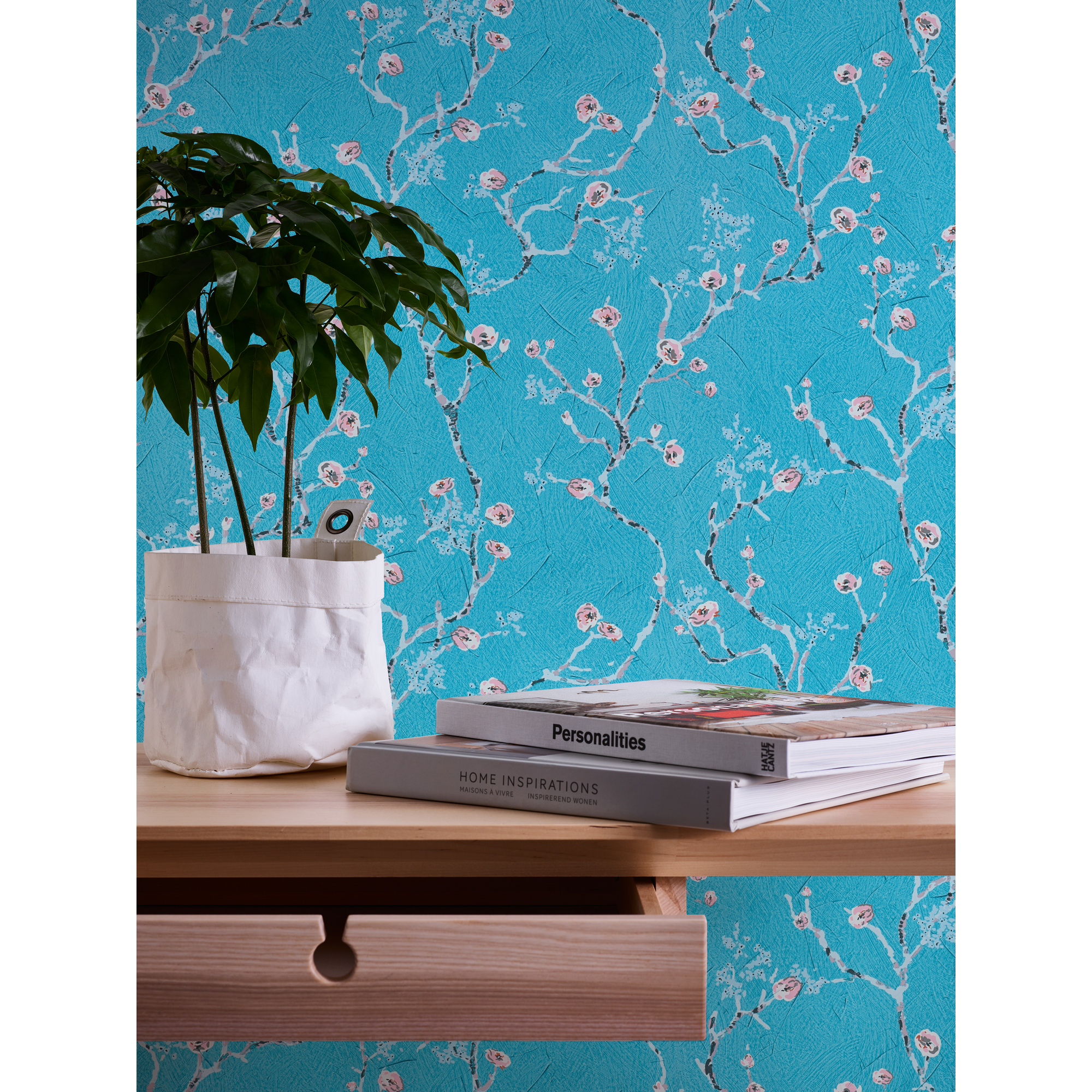 Vliestapete 'Pint Walls' Kirschblüten blau/rosa 10,05 x 0,53 m + product picture