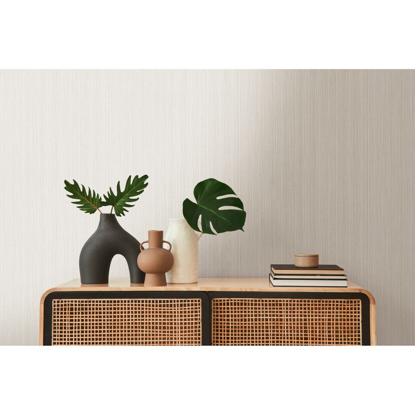 Beige Vliestapete "The BoS" mit feiner Streifenstruktur