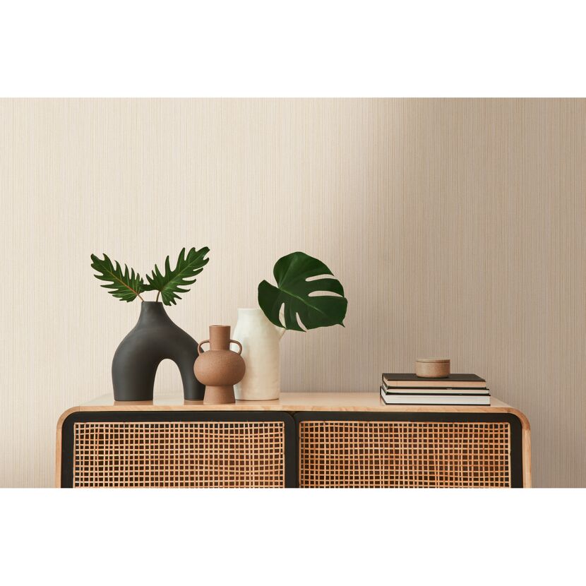 Beige Vliestapete "The BoS" mit feiner Streifenstruktur