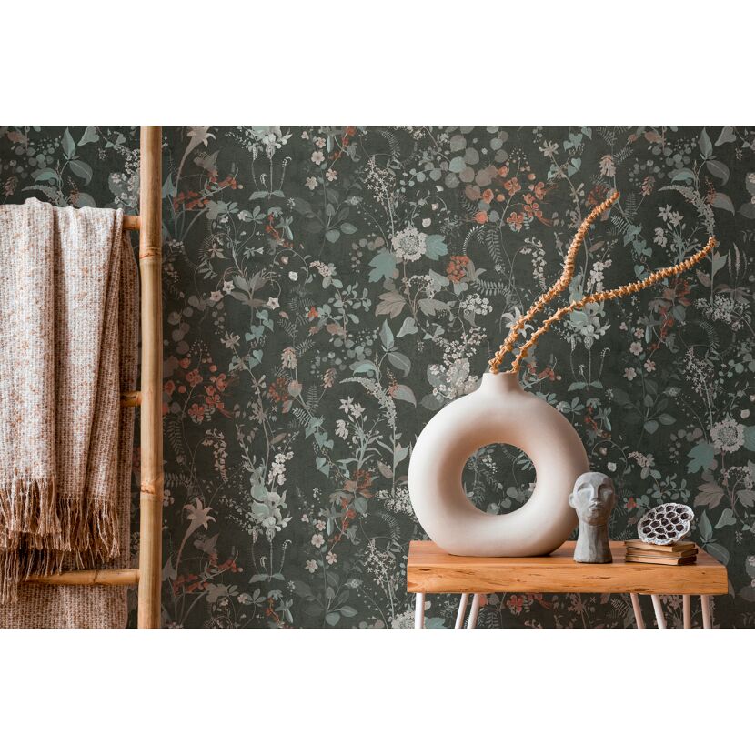 Wohnzimmer mit Blumentapete