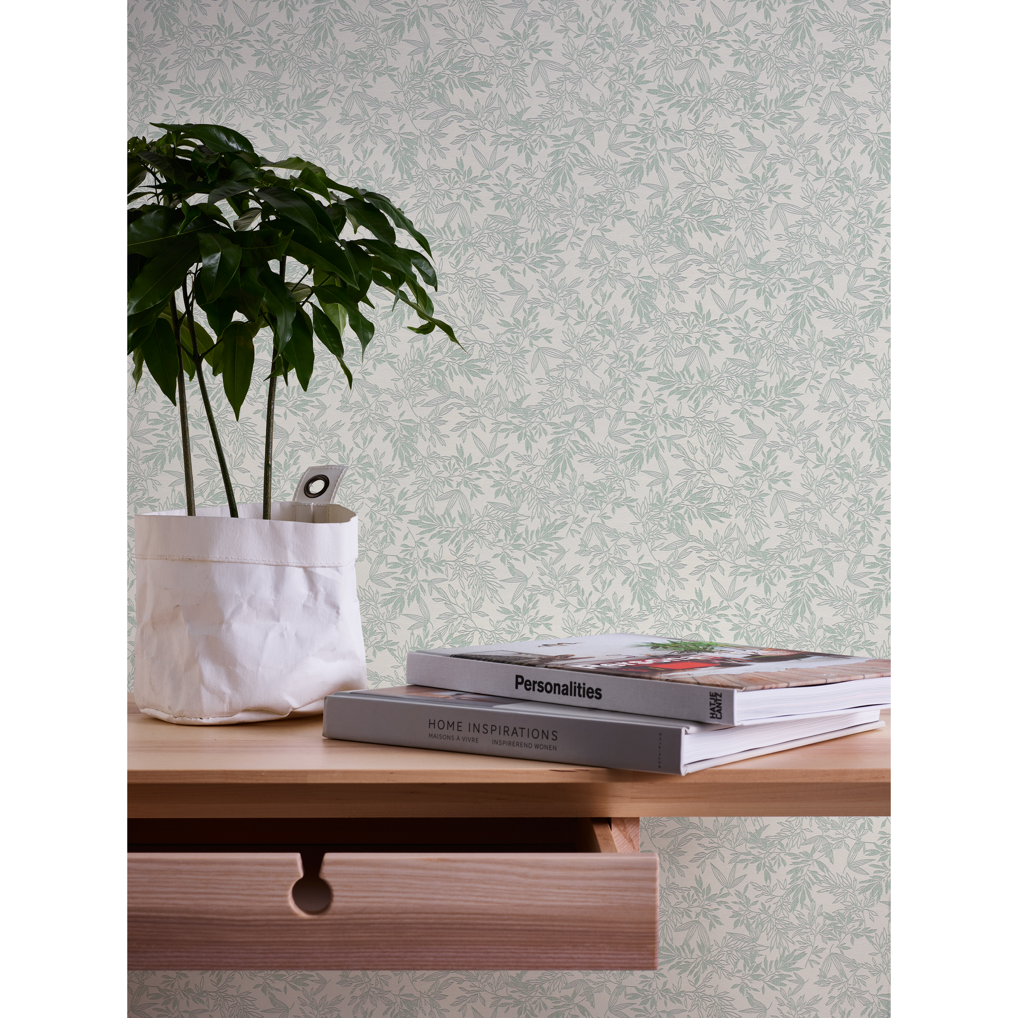 Vliestapete ''Attractive 2' Blätter grün/weiß 10,05 x 0,53 m + product picture