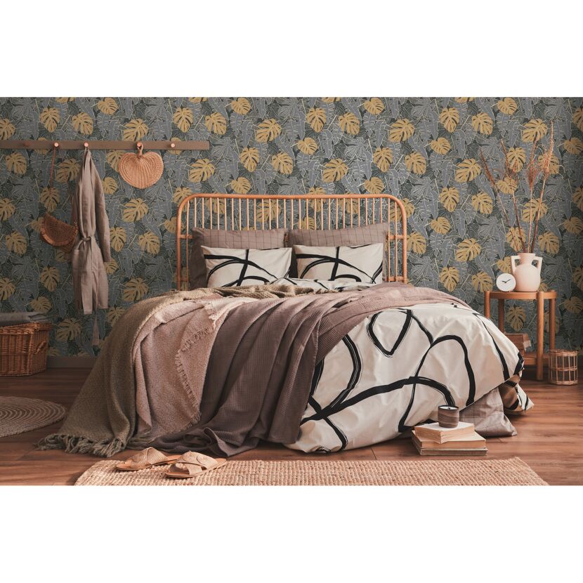 Schlafzimmer mit Vliestapete "Turnowsky Bananenblatt"