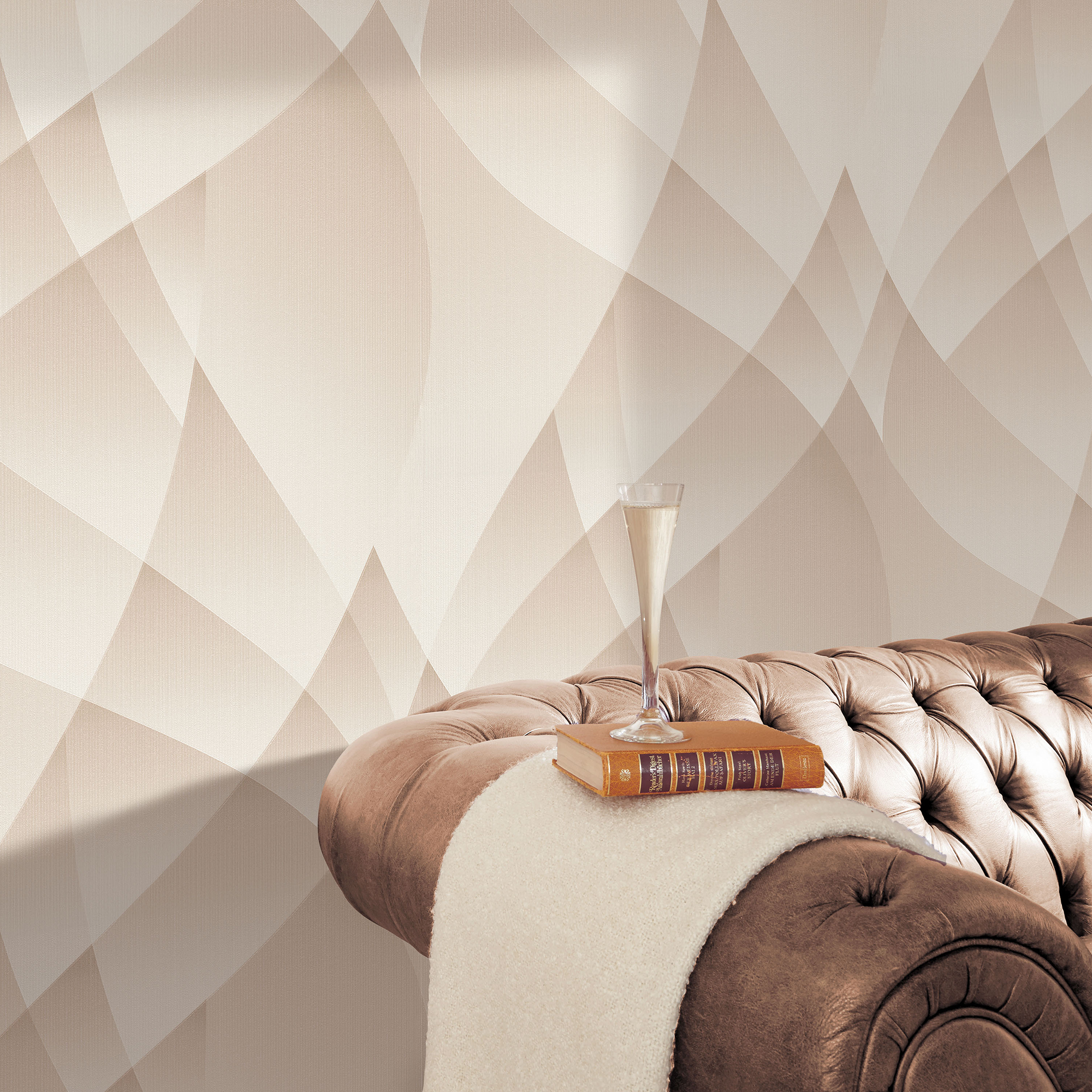 Vliestapete Guido Maria Kretschmer '10374-02 Fashion for walls' Grafisch beige 0,53 x 10,05 m
