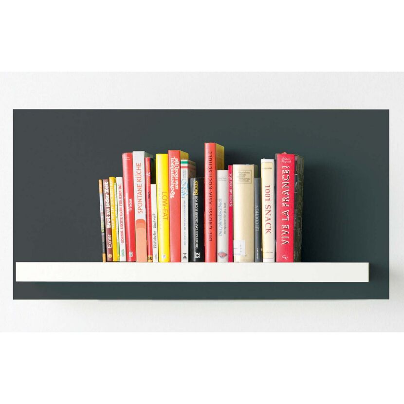 Bücherregal mit Kochbüchern