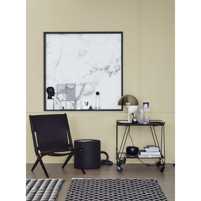Wohnzimmer mit Wandfarbe Moon