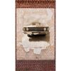 Alter Buick vor Backsteinwand