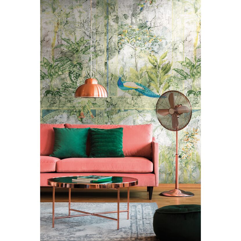 Wohnzimmer mit Fototapete mit Pfau