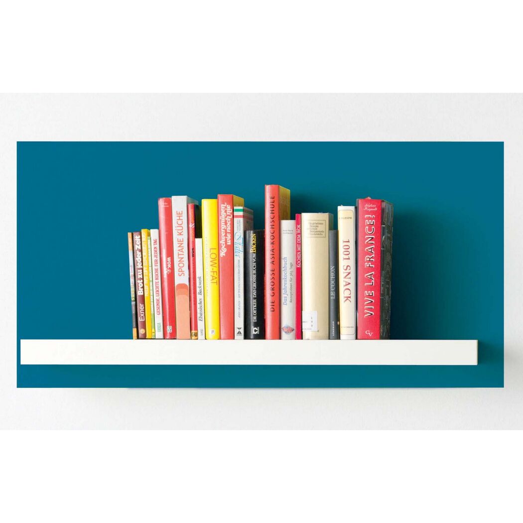 Bücherregal mit Kochbüchern