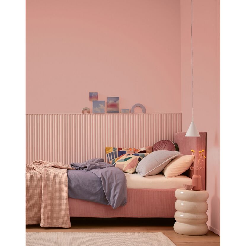 Gemütliches Schlafzimmer in Altrosa
