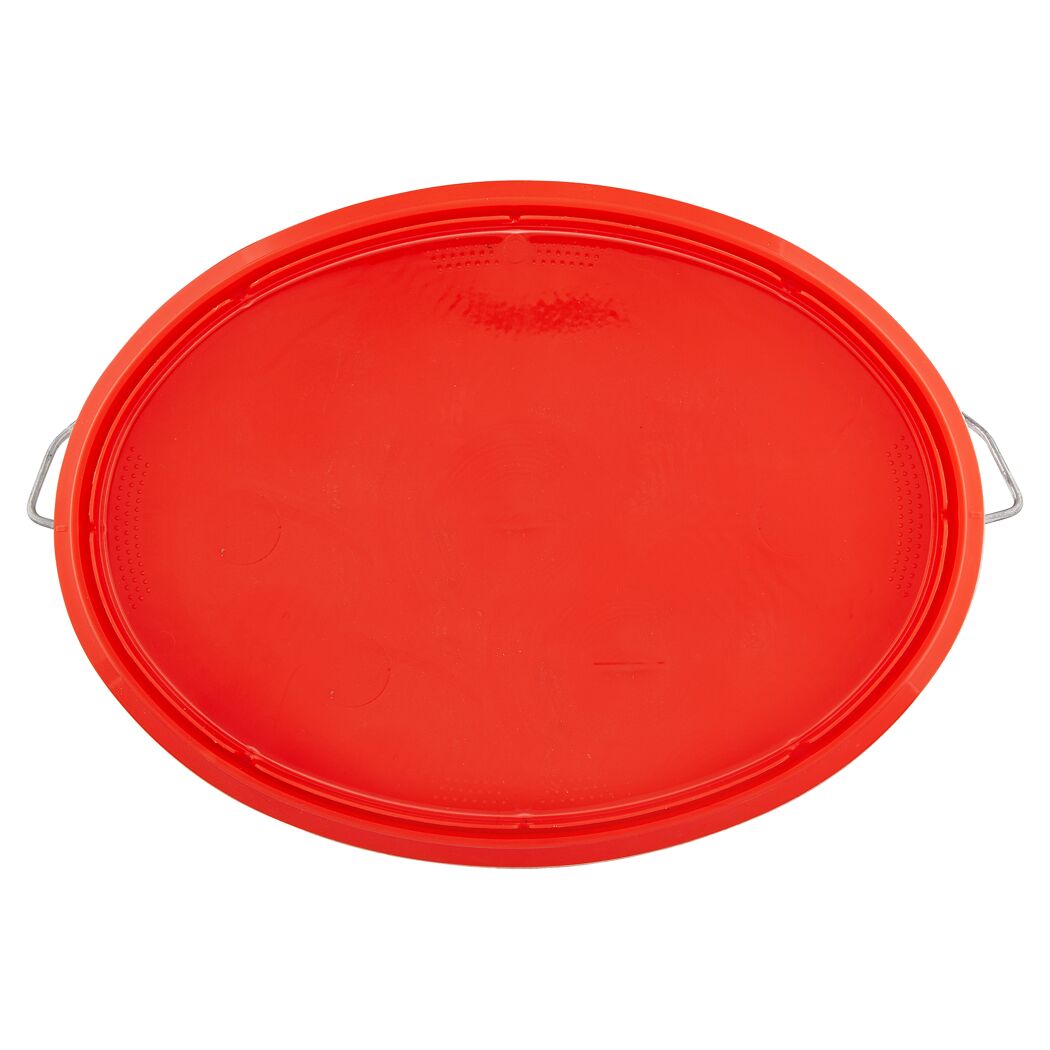 roter Eimerdeckel mit Metallgriffen