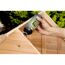 Person verklebt Holz mit Pattex Crocodile Power Elite Holzleim