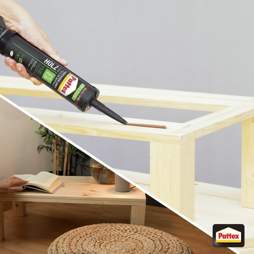 Person baut einen Tisch mit Pattex Montagekleber.