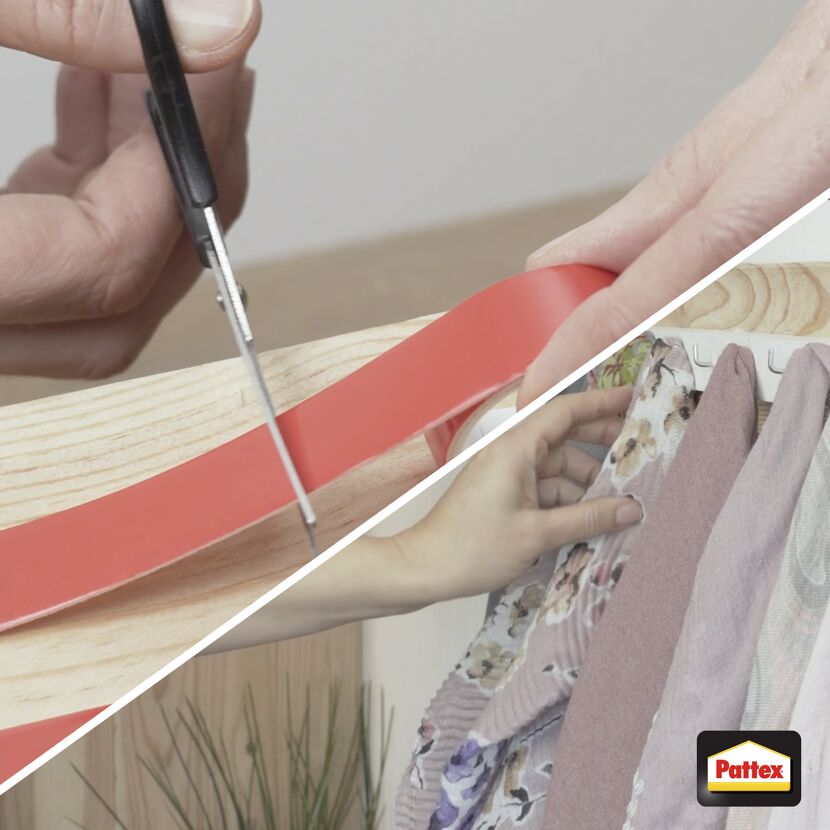 Person schneidet Pattex Klebeband mit Schere zu.