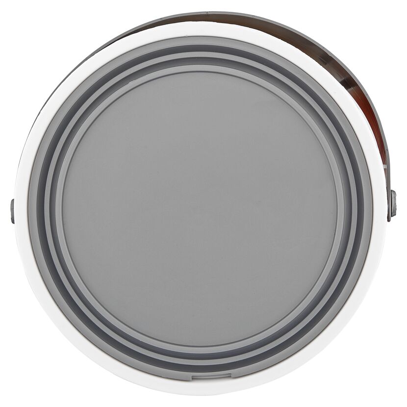 Eimer mit geschlossenem Deckel