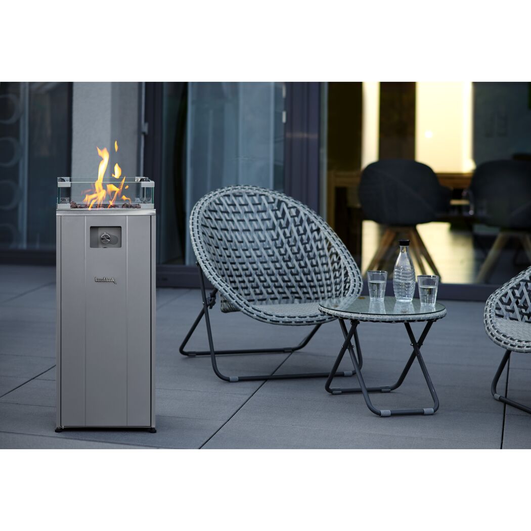 Gasfeuersäule von Buschbeck auf einer Terrasse
