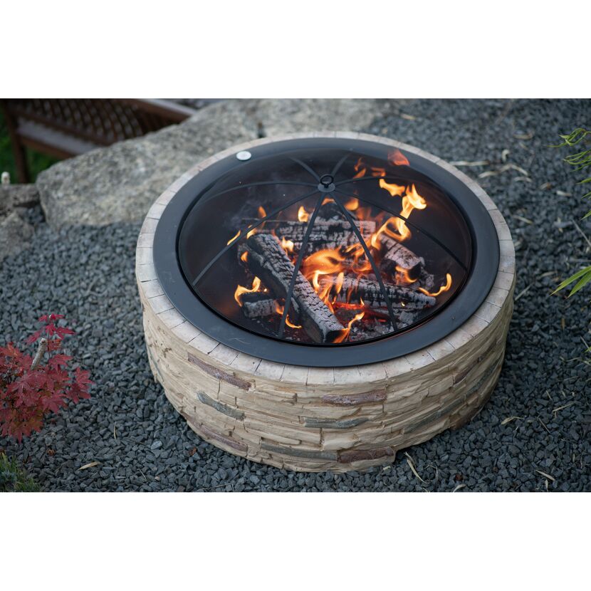 Feuerstelle Steinoptik braun mit Abfanggitter Stahl 90 x 90 x 51 cm