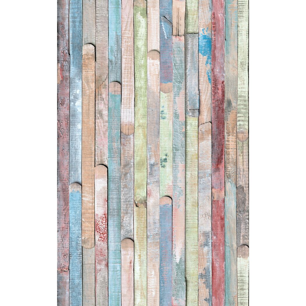 Bunt gestrichene Holzbretter