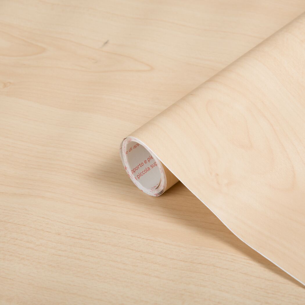 Rolle mit hellbrauner Klebefolie