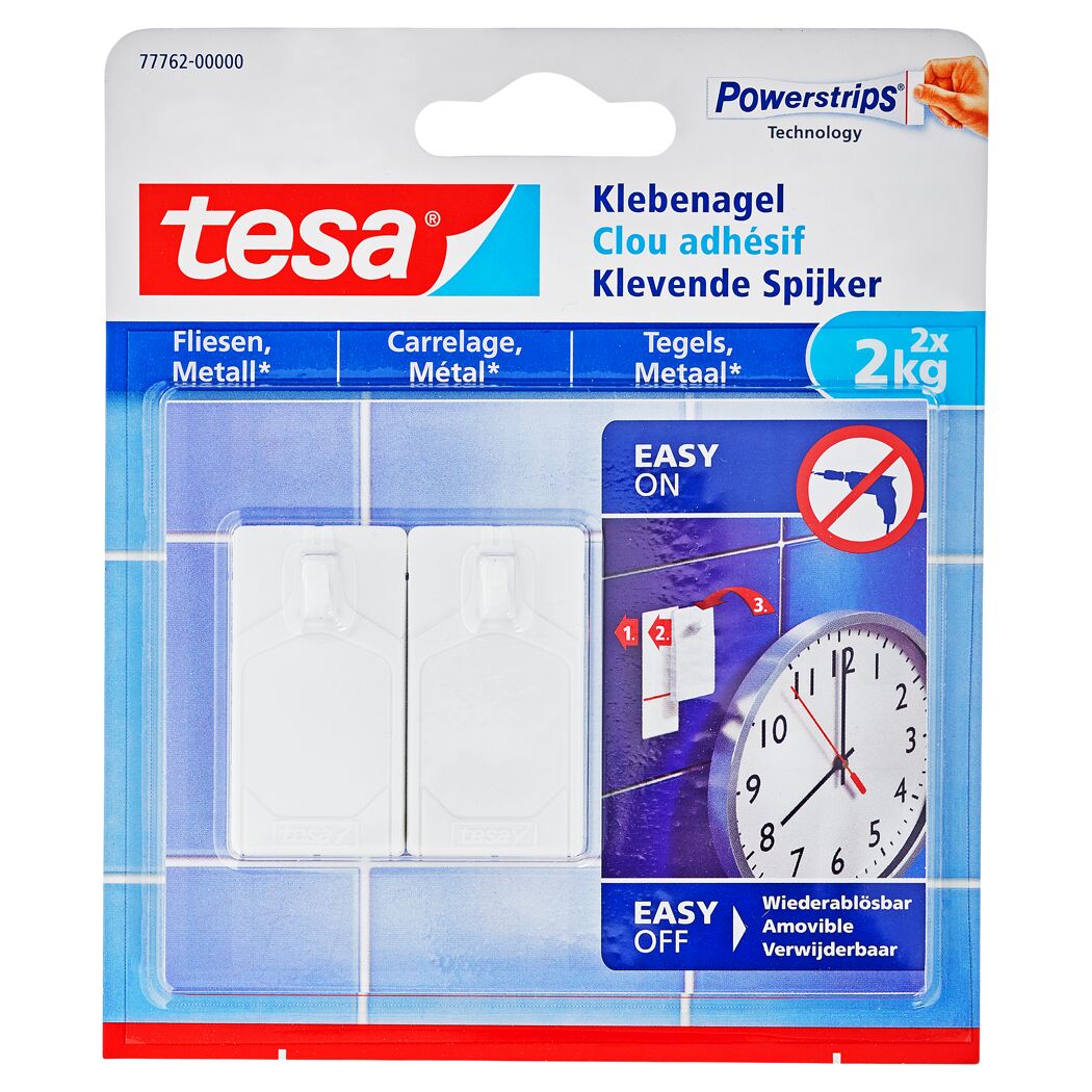 Zwei Tesa Klebenägel an einer Wand