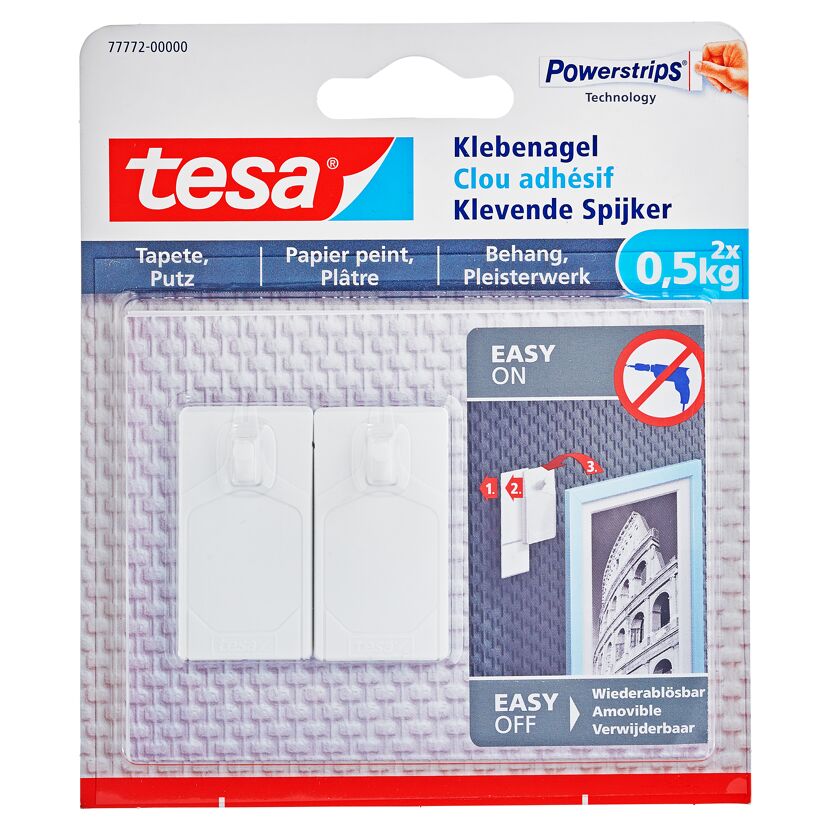 Zwei Tesa Klebenägel in Verpackung