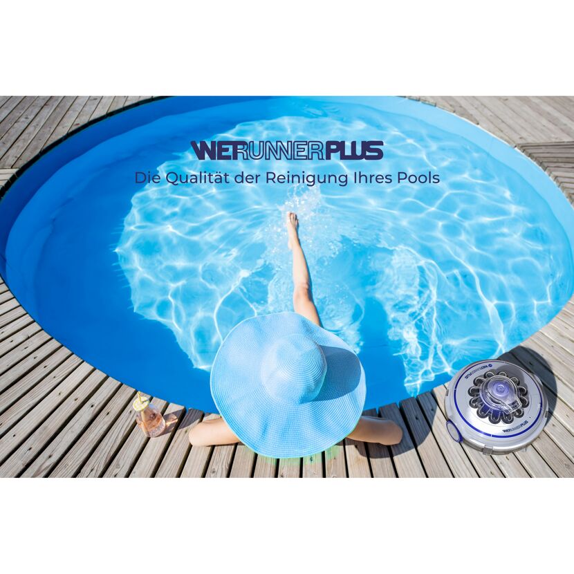 Person mit Hut im Pool, Poolroboter