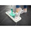 Person wischt mit Bodenwischer Profi Cotton Plus