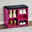 Pinker Schuhschrank mit Schuhen