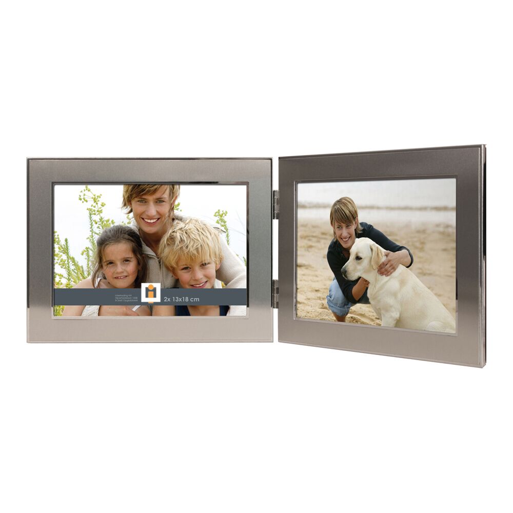 Doppelter Metallfotorahmen mit zwei Familienfotos