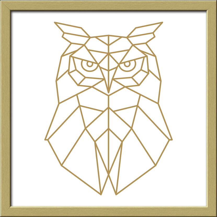 Goldene geometrische Eule auf weißem Hintergrund