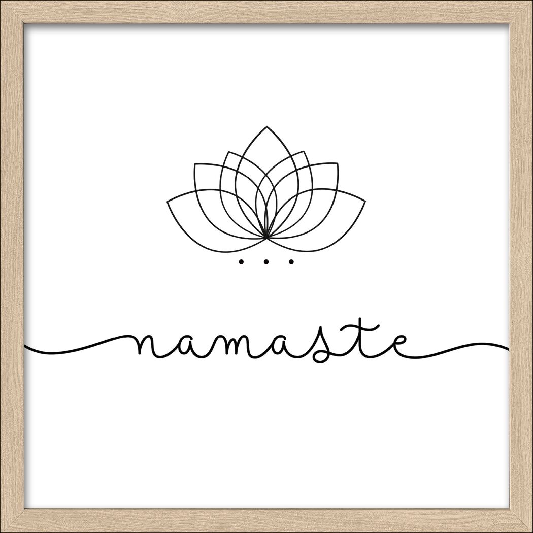 Eine Lotusblüte und das Wort "Namaste".