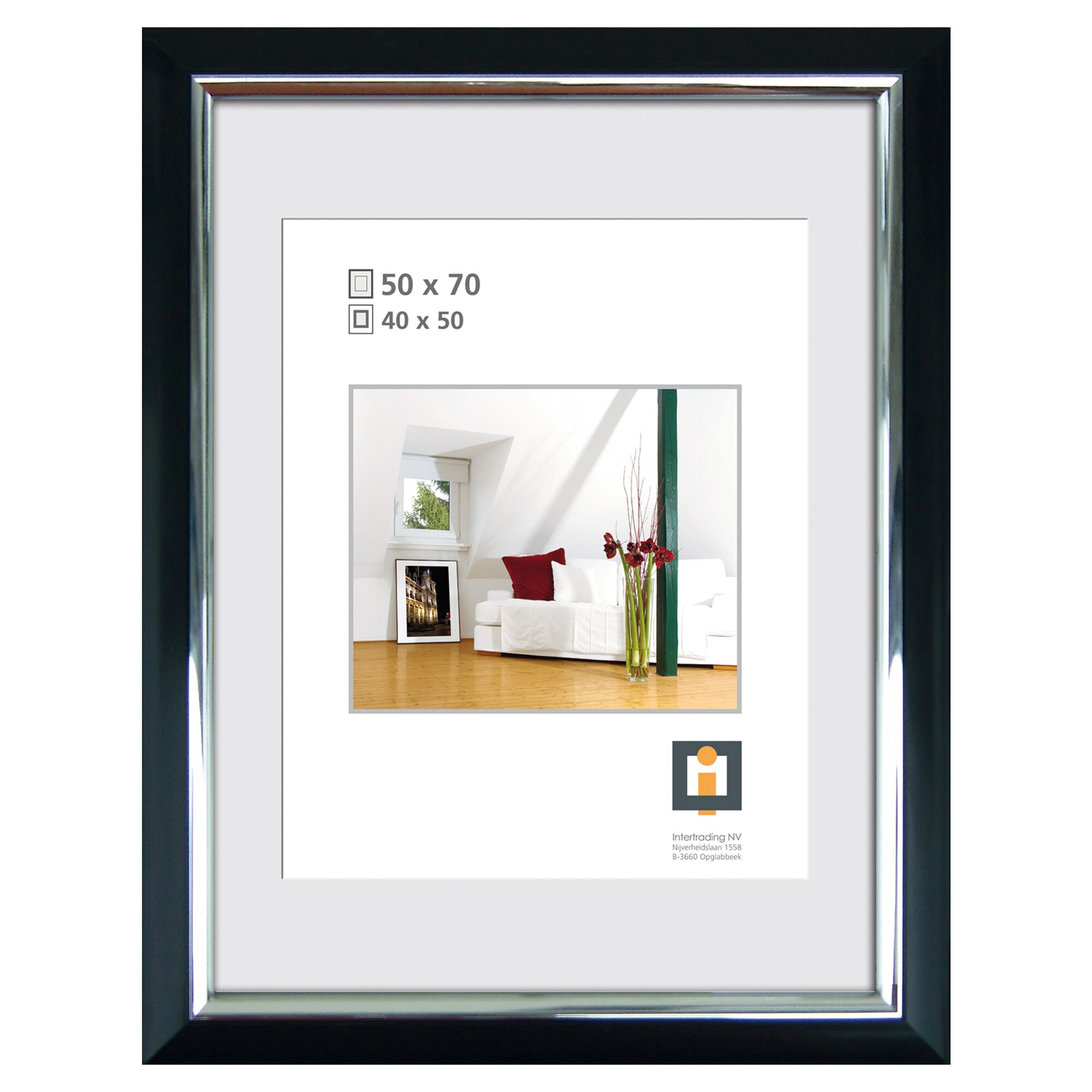 Schwarzer Kunststoffrahmen mit silberner Leiste