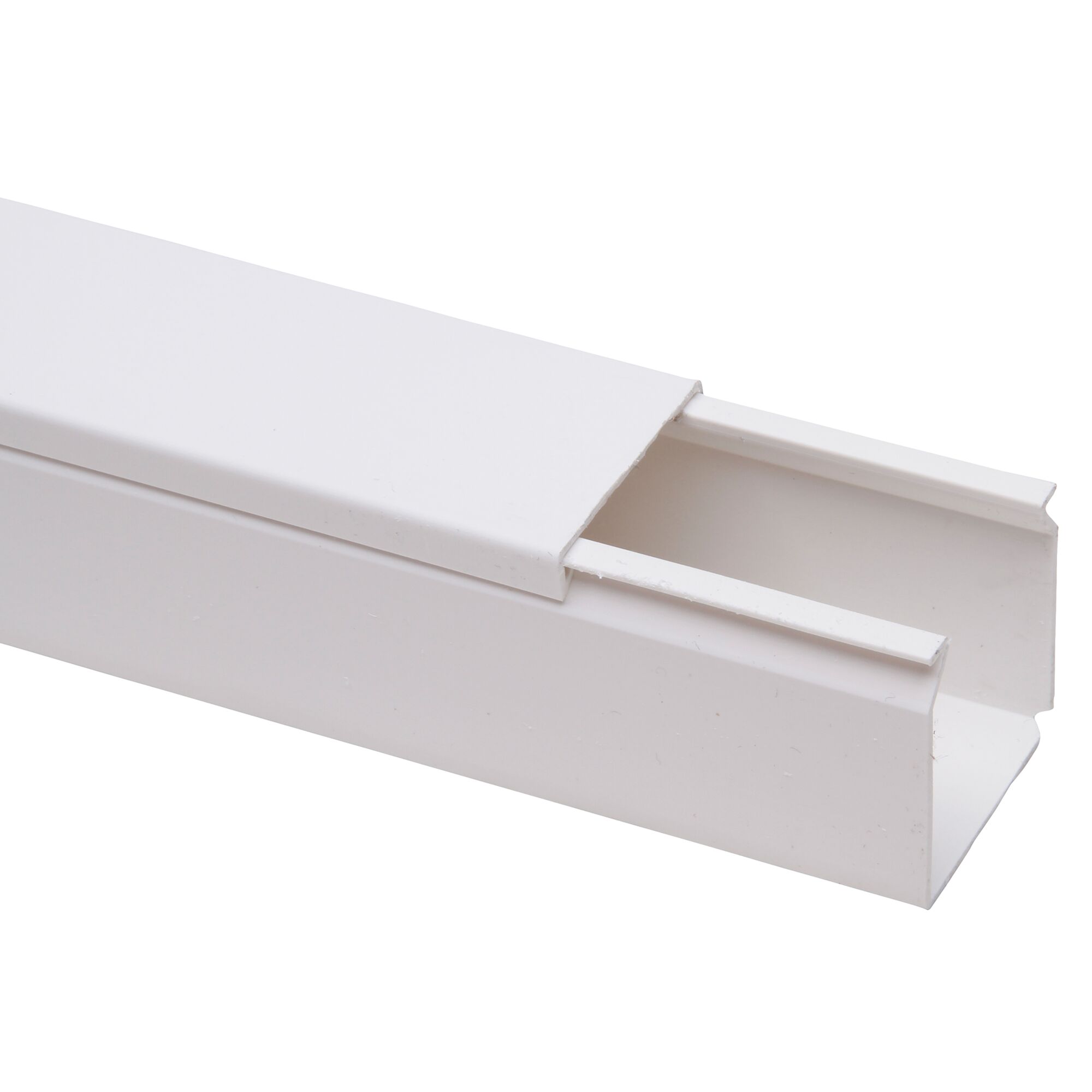 Weißer Kabelkanal 40 x 40 mm