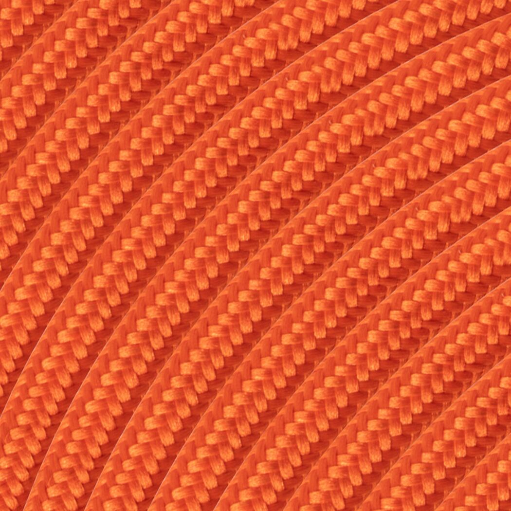 Nahaufnahme von orangefarbenem Textilkabel