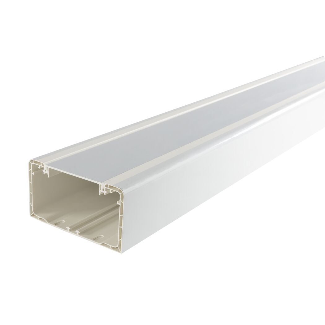 Weißer Brüstungskanal 70 x 130 x 2000 mm