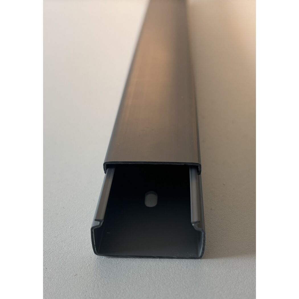 Grauer Kabelkanal 30 x 15 mm