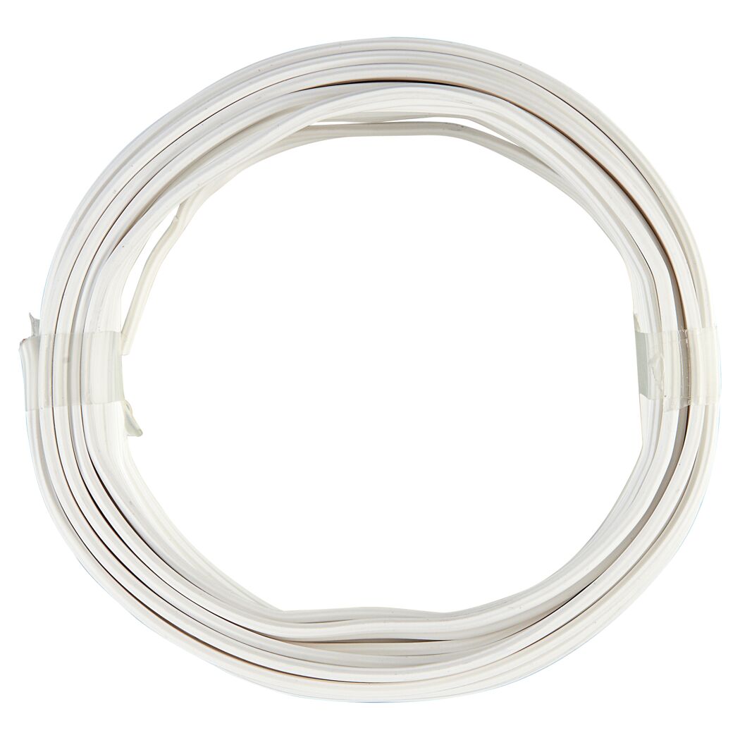 Aufgerolltes weißes Kabel