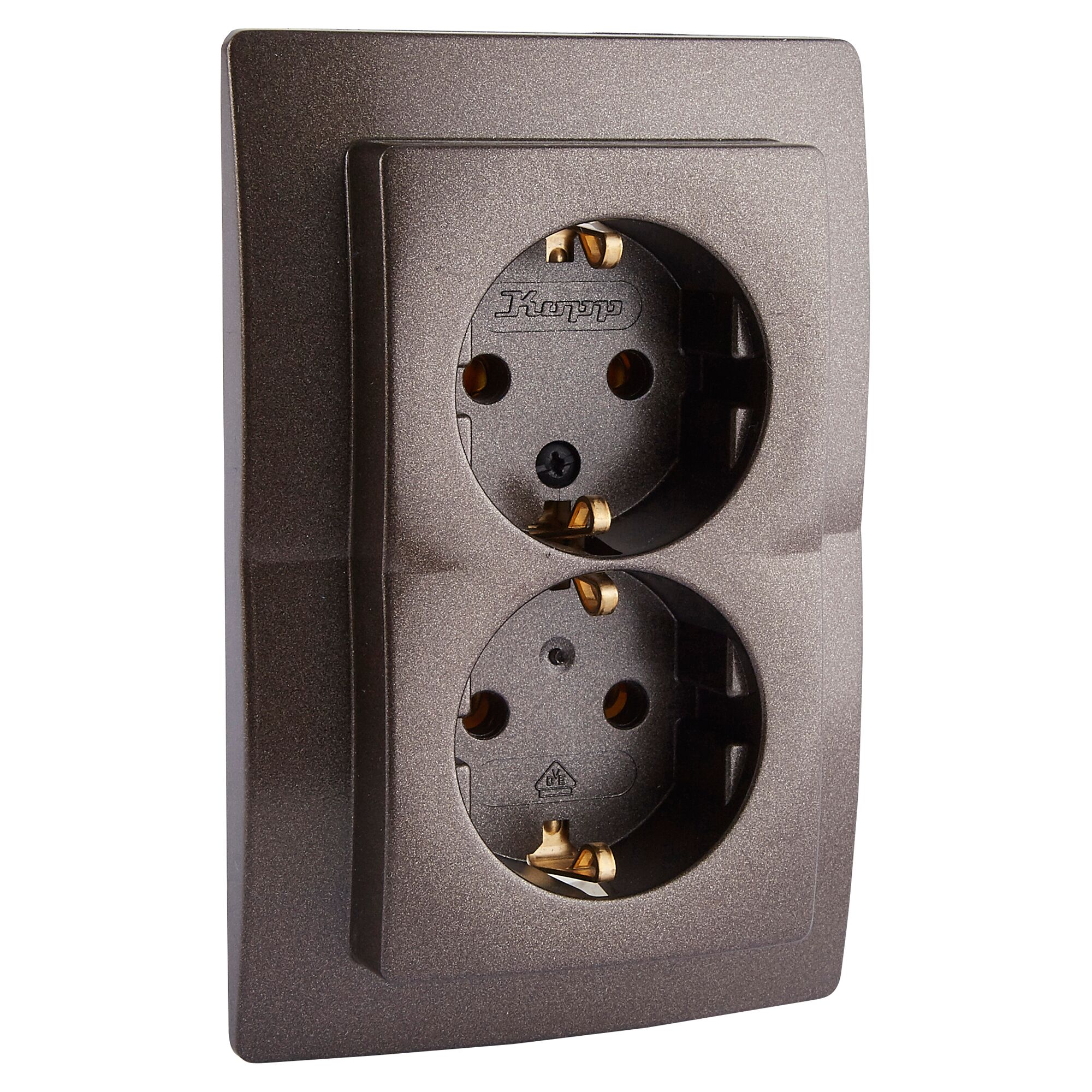 Braune Steckdose von Kopp mit zwei Steckplätzen