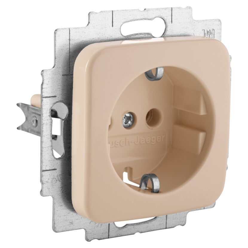 Beige Steckdose von Busch-Jaeger