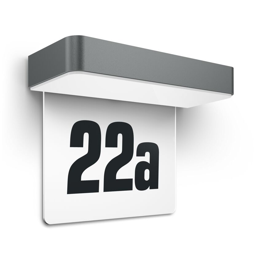 Hausnummer 22a beleuchtet