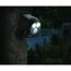 Mr. Beams LED-Strahler mit Bewegungsmelder an Baum montiert