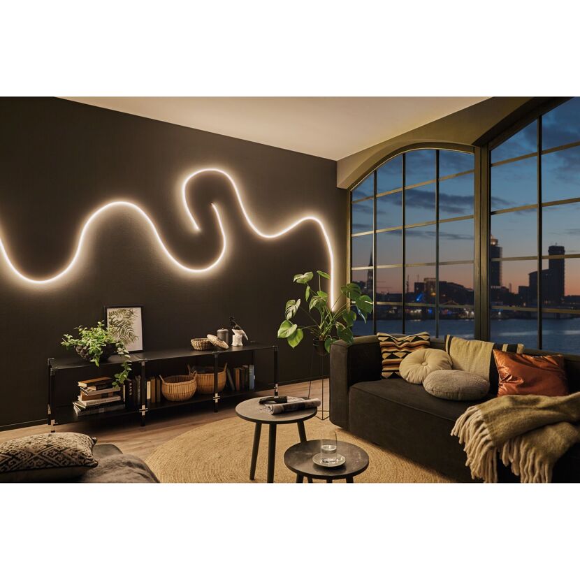 LED-Strip 'MaxLED Flow Warmweiß Basisset' 3 m 38 W weiß