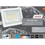 Weißer LED-Wandfluter von Toom