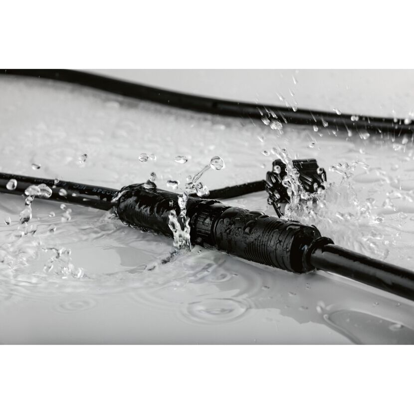 Verbindungskabel 'Plug & Shine' 2 m 2 Ausgänge schwarz