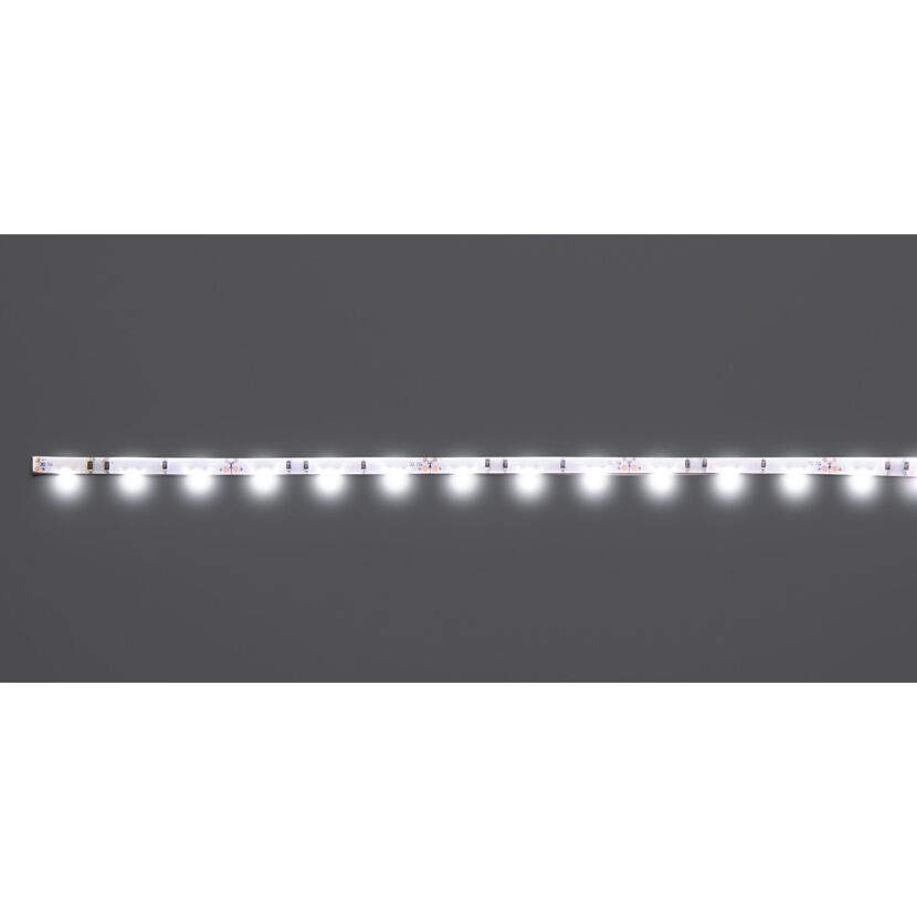 LED-Streifen leuchtet weiß