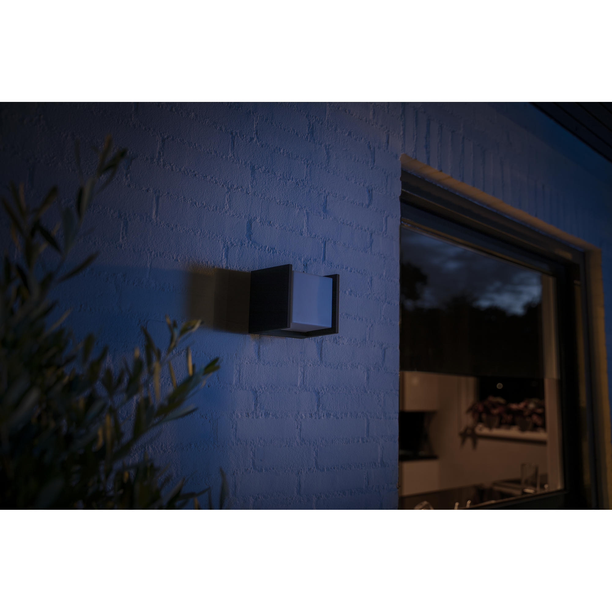 LED-Wandleuchte 'Hue White Fuzo' quadratisch, schwarz 1150 lm, Block + product picture