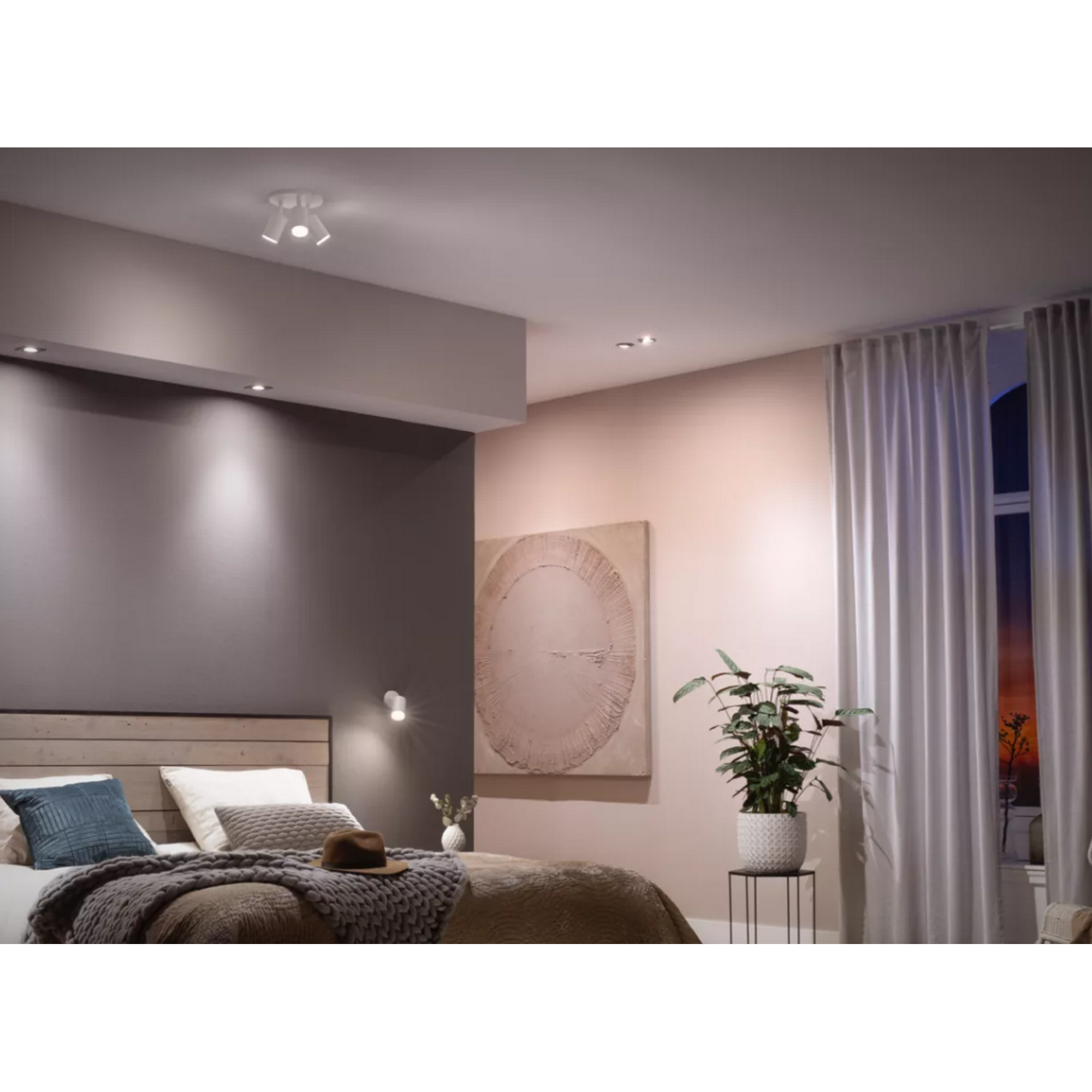 LED-Lampe 'Hue White & Color Ambiance' warmweiß bis kaltweiß GU10 4,2 W 400 lm