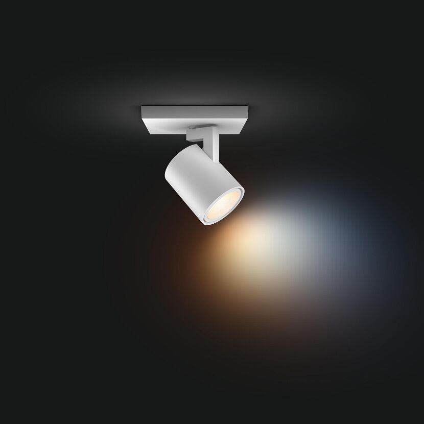 LED-Spot 'Hue Runner' leuchtet warmweiß bis tageslichtweiß.